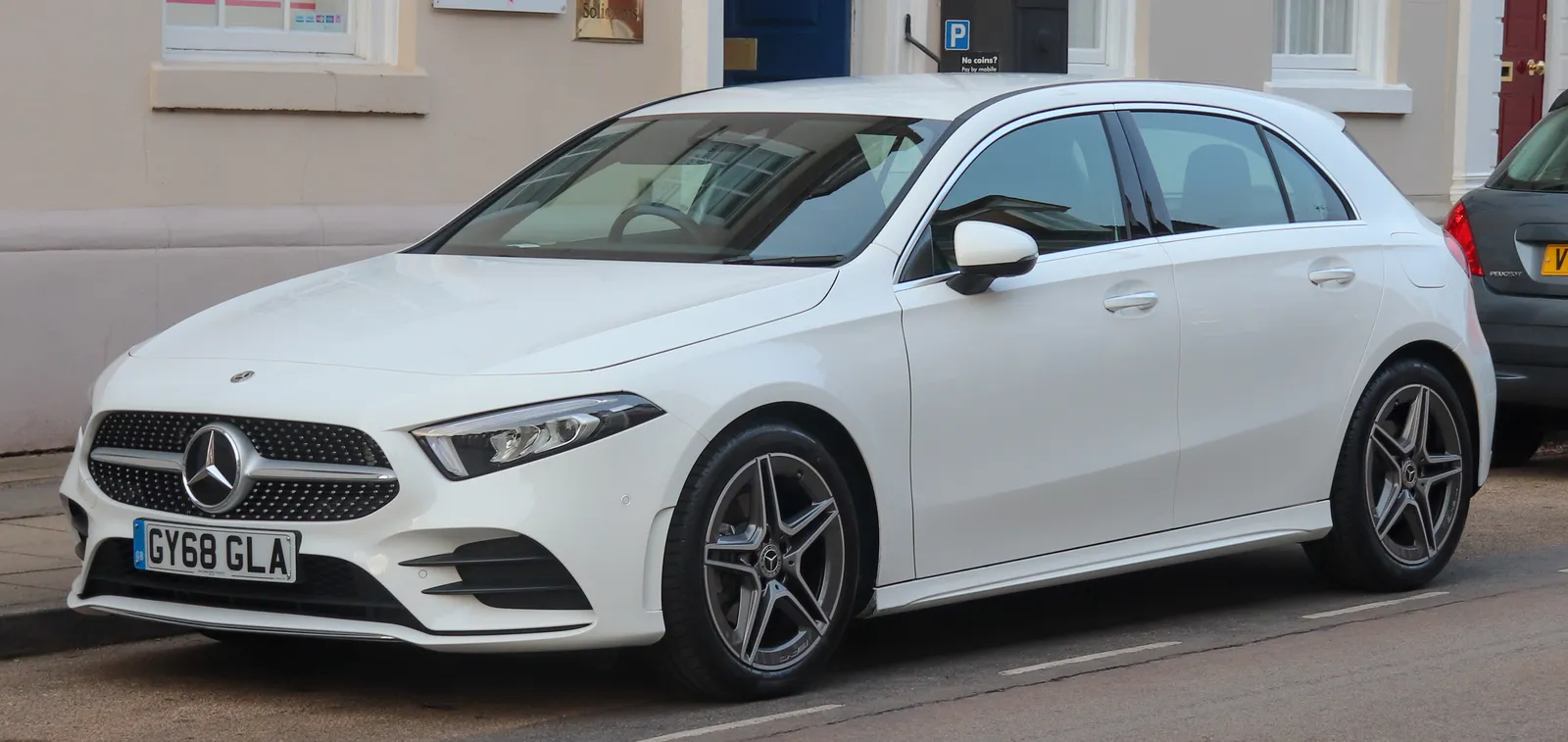 Mercedes-Benz A-Class hatchback, oficiální fotografie