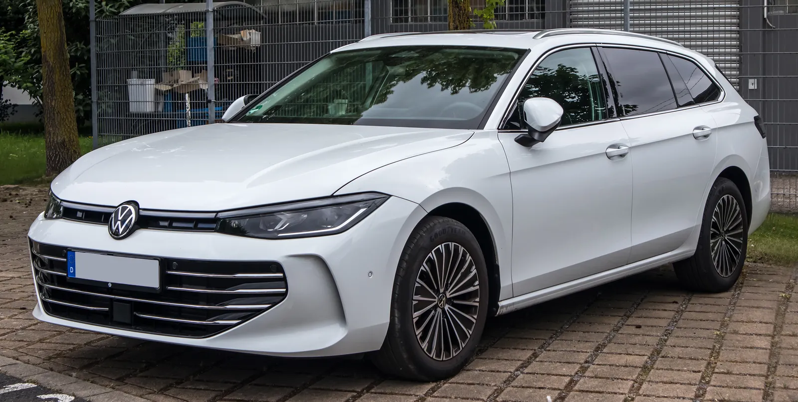 Volkswagen Passat kombi, oficiální fotografie